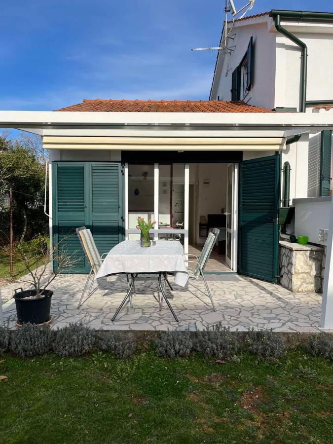 Marinovic Apartment Brzac